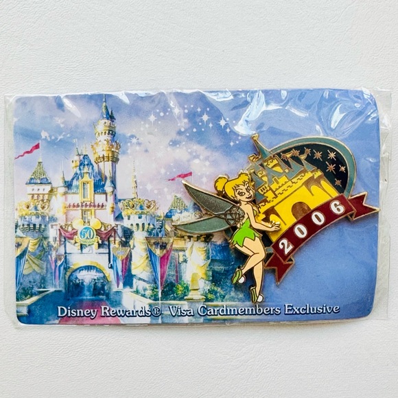 Disney's Visa Cardmember Exclusive 2006 Tinker Bell 3D Pin 45417 - Picture 1 of 7